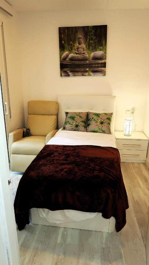 Entire Apartment , 2 Bedrooms Newly Remodeled Center Sitges Barcelona Экстерьер фото